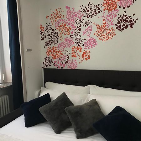Love & Smile Apartment By Rent All 科莫 外观 照片